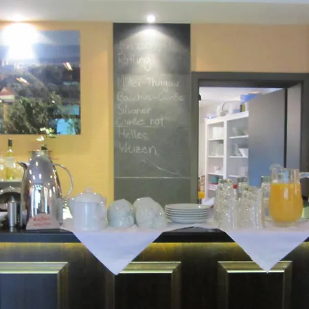 Weinblatt Hotel 3*