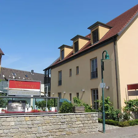 Weinblatt Hotel 3*