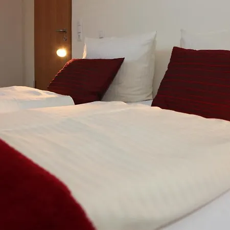 Hotel Weinblatt 3*