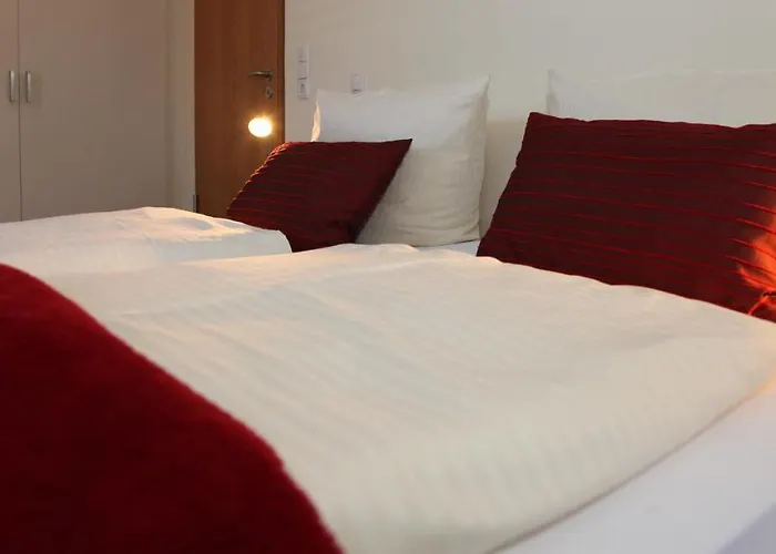 מלון Weinblatt 3*